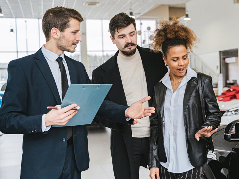 Utilice iovox y únase a otras marcas líderes del sector automotriz